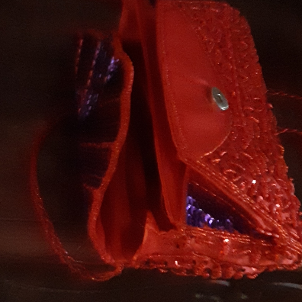 Purse - Picture 3 of 3